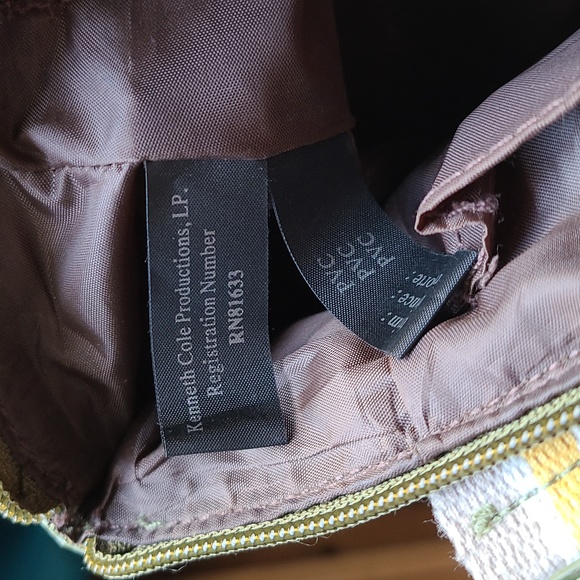 Kenneth Cole Reaction small bag - Picture 6 of 7